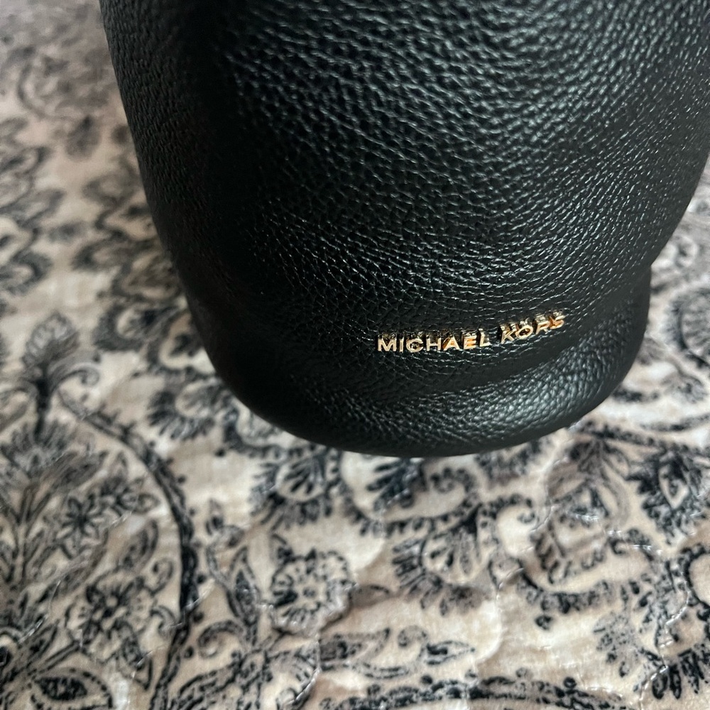 Michael Kors Black Hobo Bag with Gold Accent - Picture 4 of 8